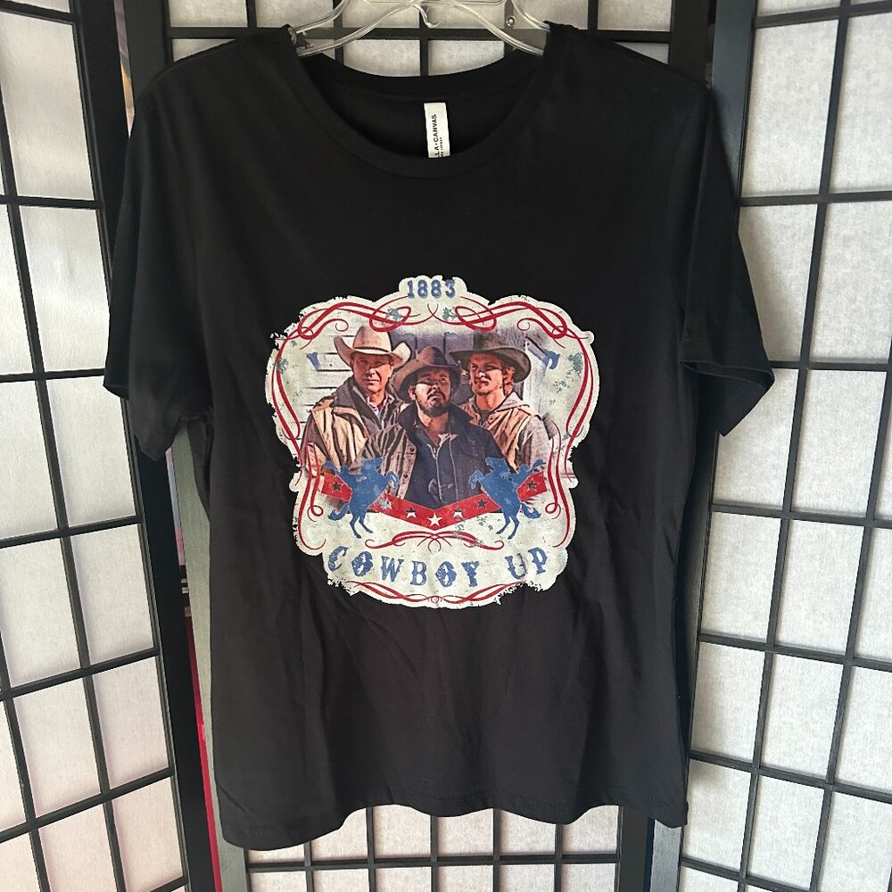 Women's Yellowstone Show Black Tee Shirt Cowboy Size Large